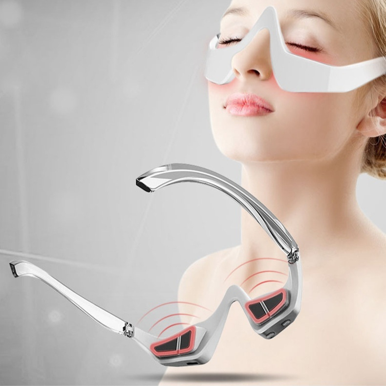 Heated wireless eye massager